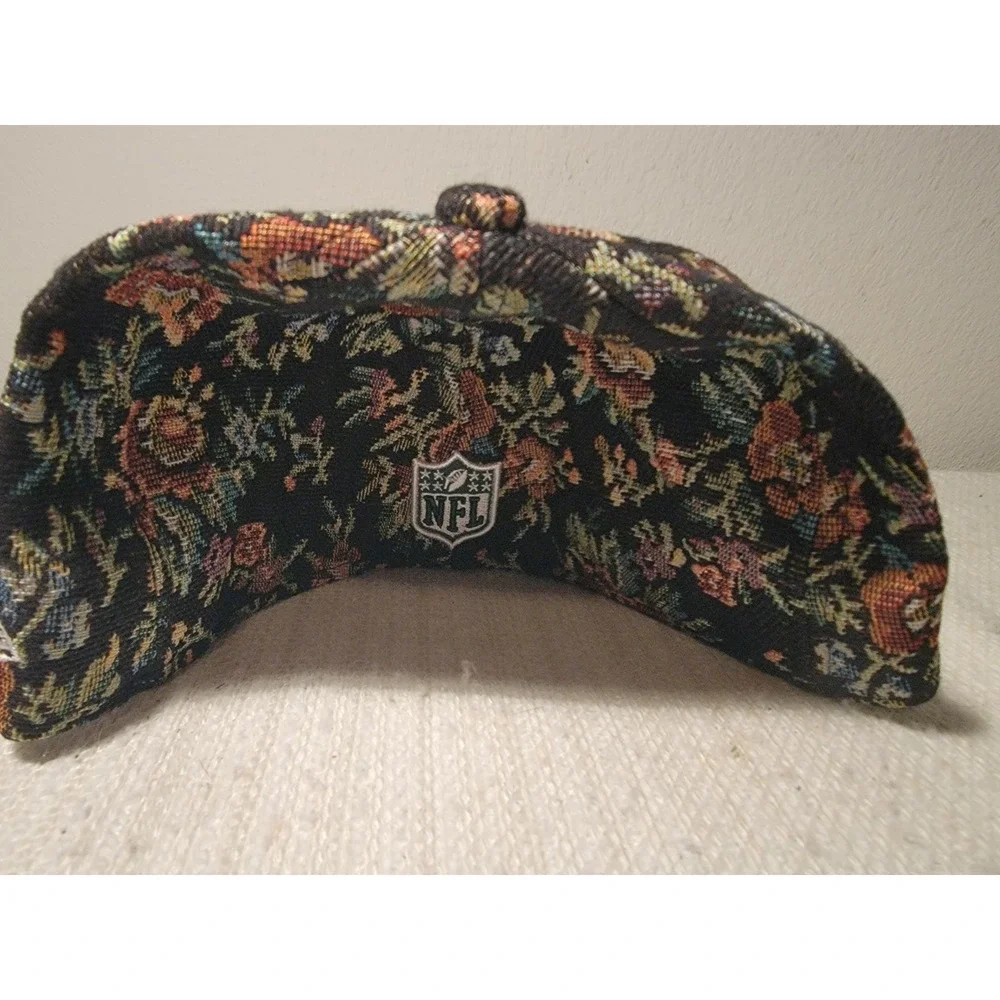 Las Vegas Raiders Hat Men Floral Corduroy 9Forty New Era Snap Back Cap 7 1/2 New